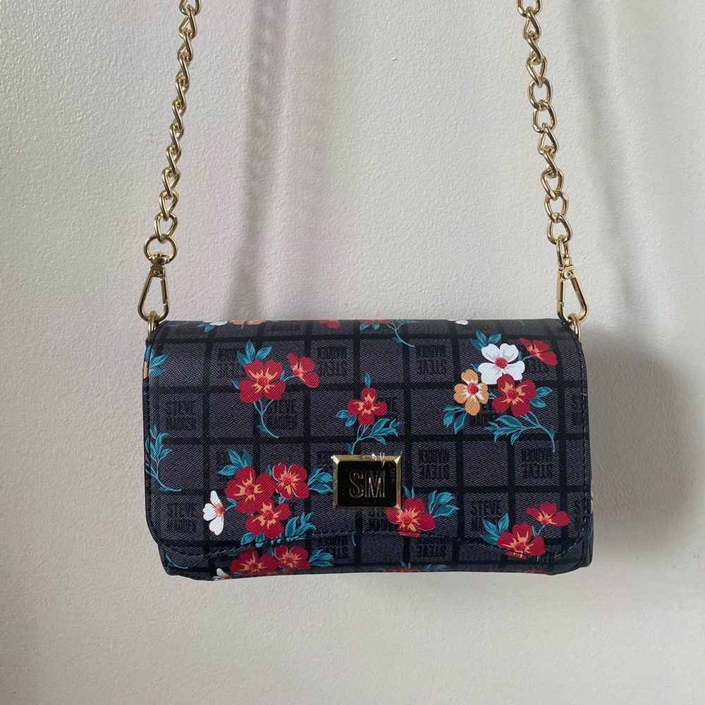 Steve Madden BTory Floral Crossbody Bag - Picture 5 of 10